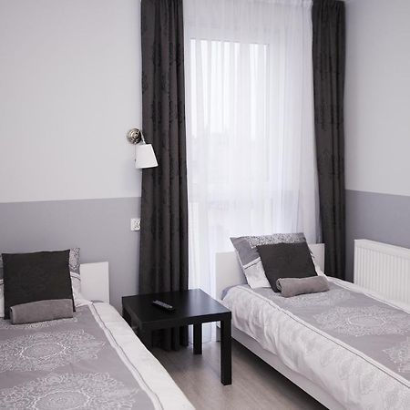 White Home Room Білосток Екстер'єр фото